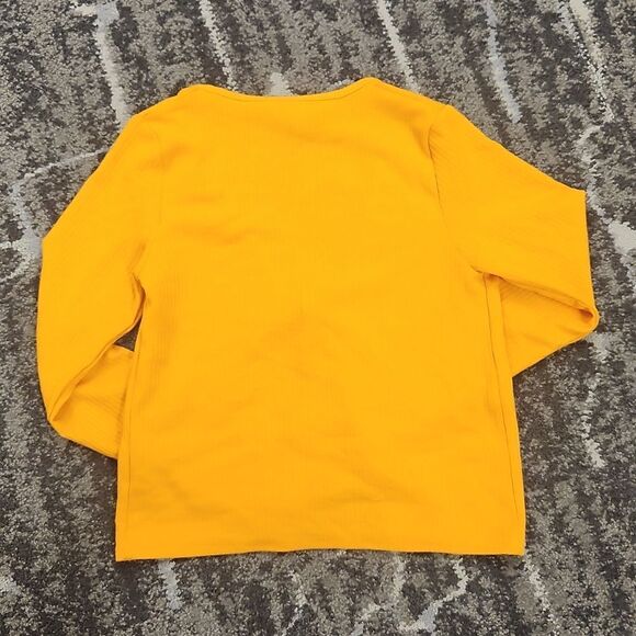 H & M Divided Top S - Picture 3 of 3